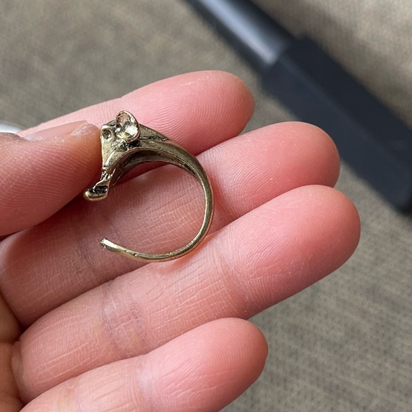 NWOT Animal Wrap Ring - Elephant- Yellow Bronze Adjustable Ring Best Fit Sz 6-8 - Picture 5 of 9